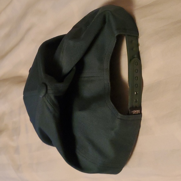 Vans hat - Picture 2 of 2